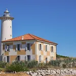 In 40088 Bibione